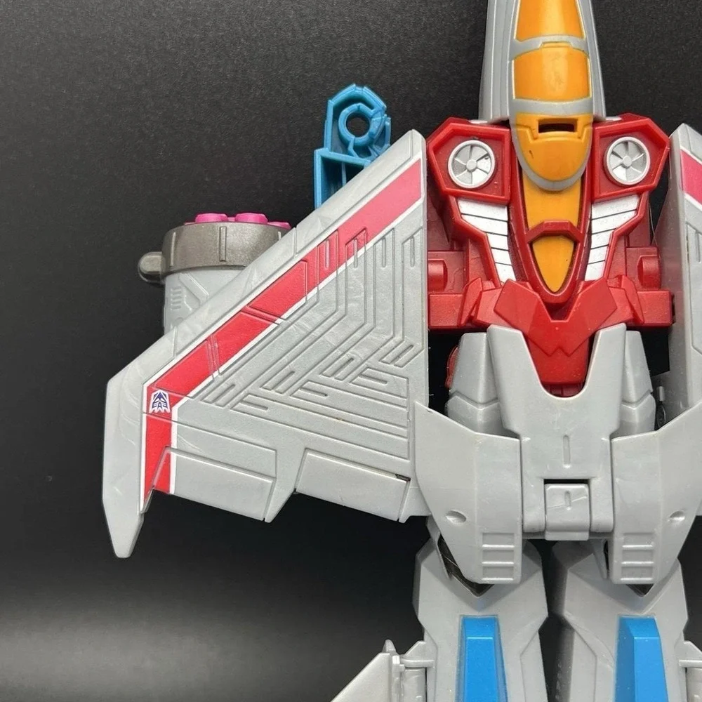 Transformers Generations Starscream Action Figure Decepticon Jet Grey Red Blue